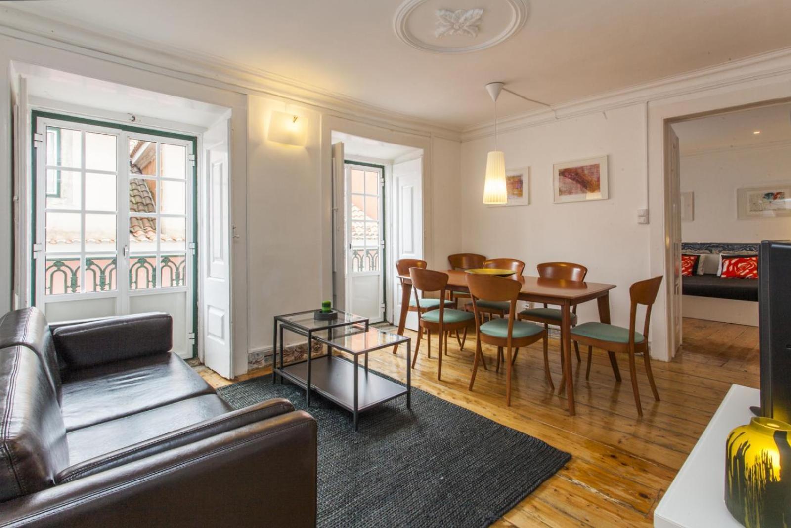 C2 Bairro Alto 18Th Century Beautiful Apartment ลิสบอน ภายนอก รูปภาพ