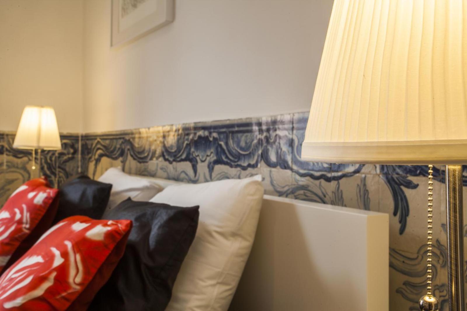 C2 Bairro Alto 18Th Century Beautiful Apartment ลิสบอน ภายนอก รูปภาพ